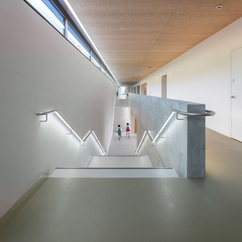 Scuola elementare e parco pubblico a Tesserete – le scale – Massimo Piccoli